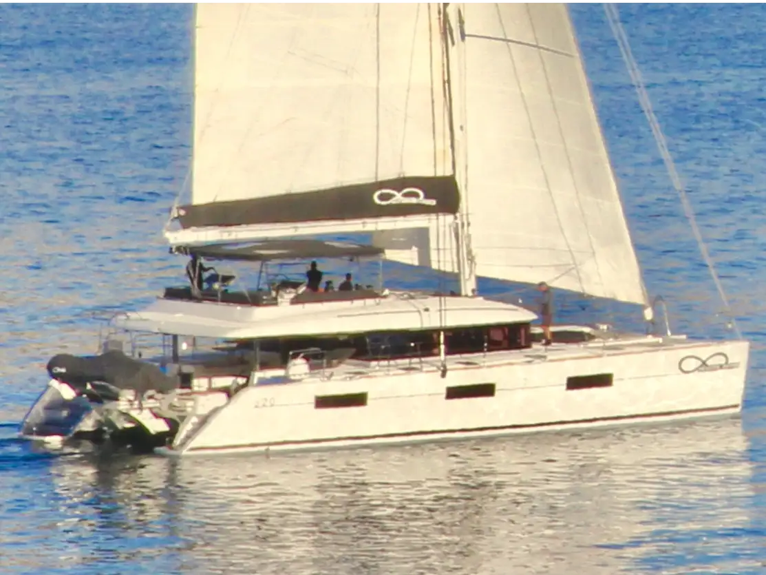 62' Leopard "REVERIE INFINIE" — photo 8