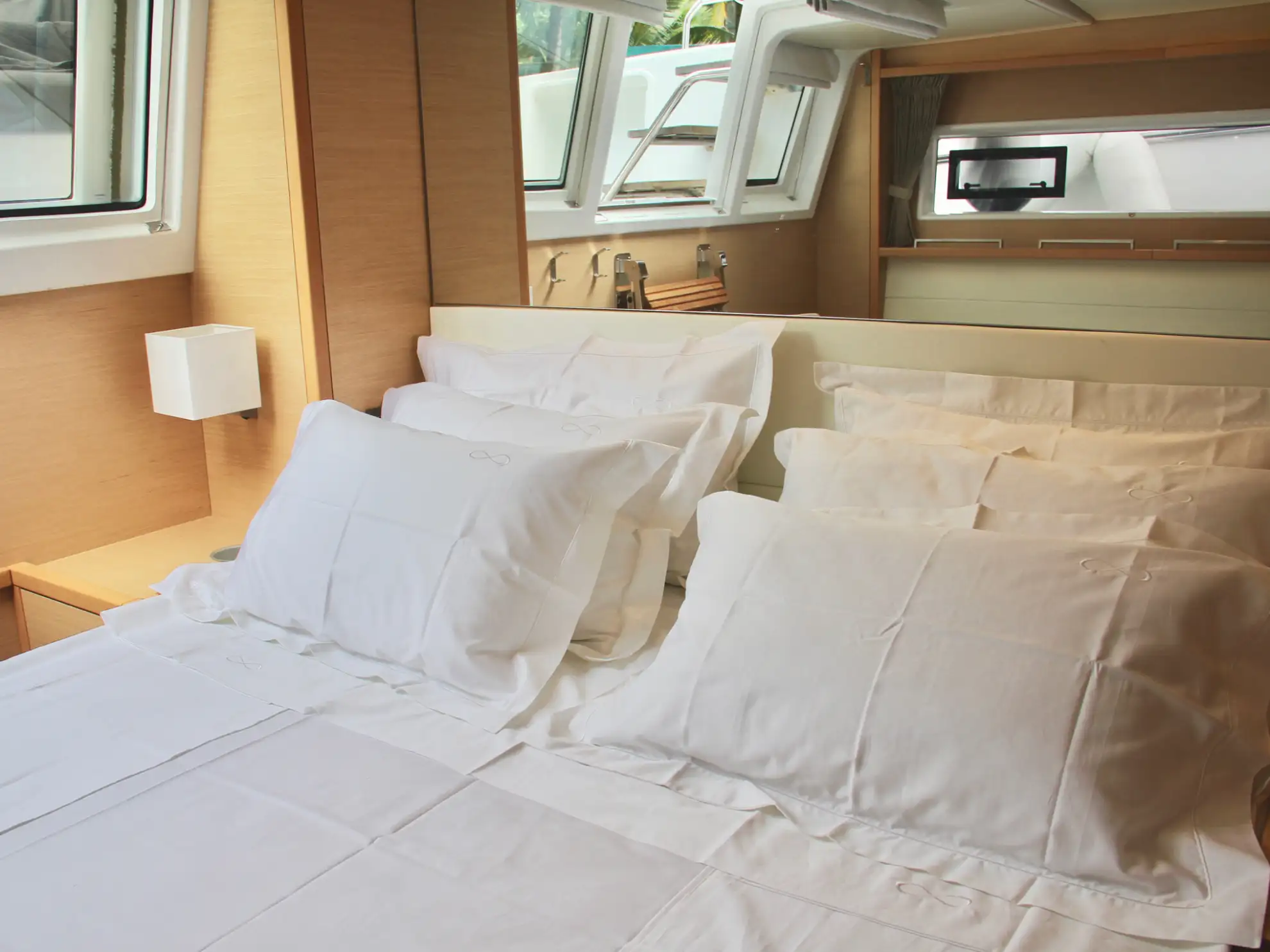 62' Leopard "REVERIE INFINIE" — photo 18