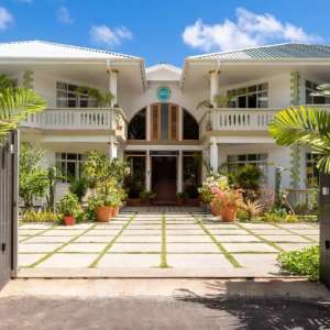 340 Mountain View Apartments