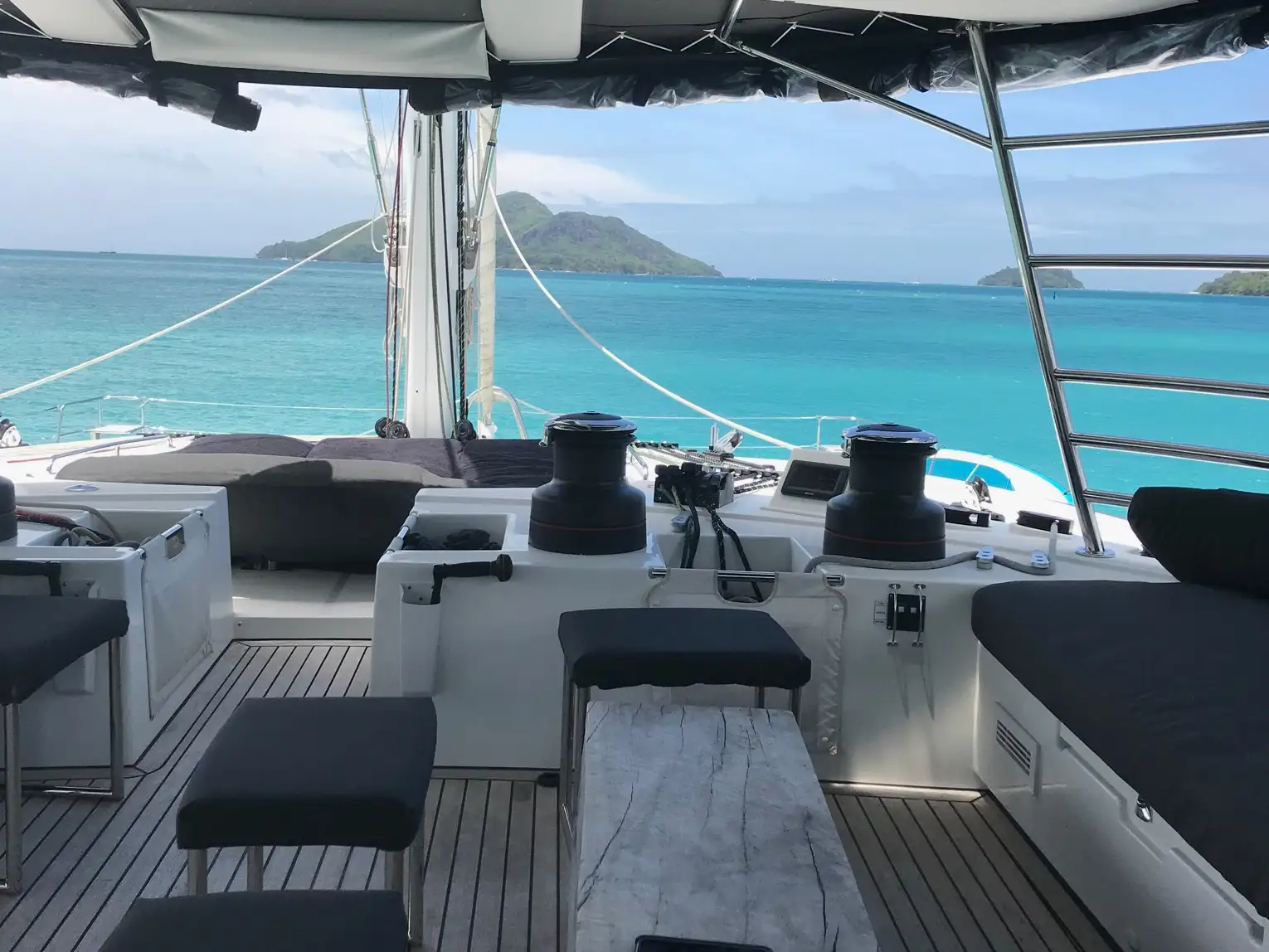 62' Leopard "REVERIE INFINIE" — photo 6