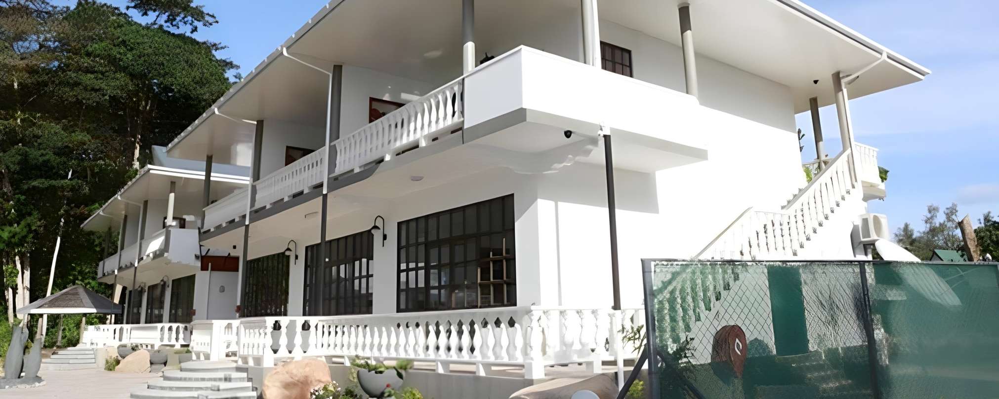 La Digue Self Catering Apartments