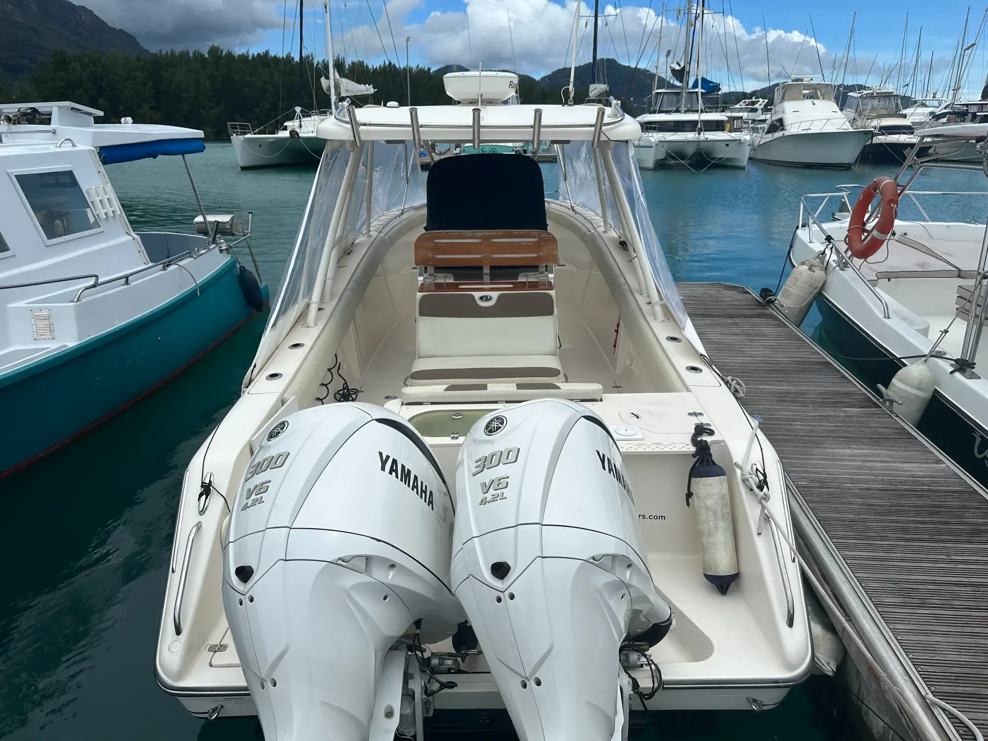 32' Persuit "MIMI" — photo 2