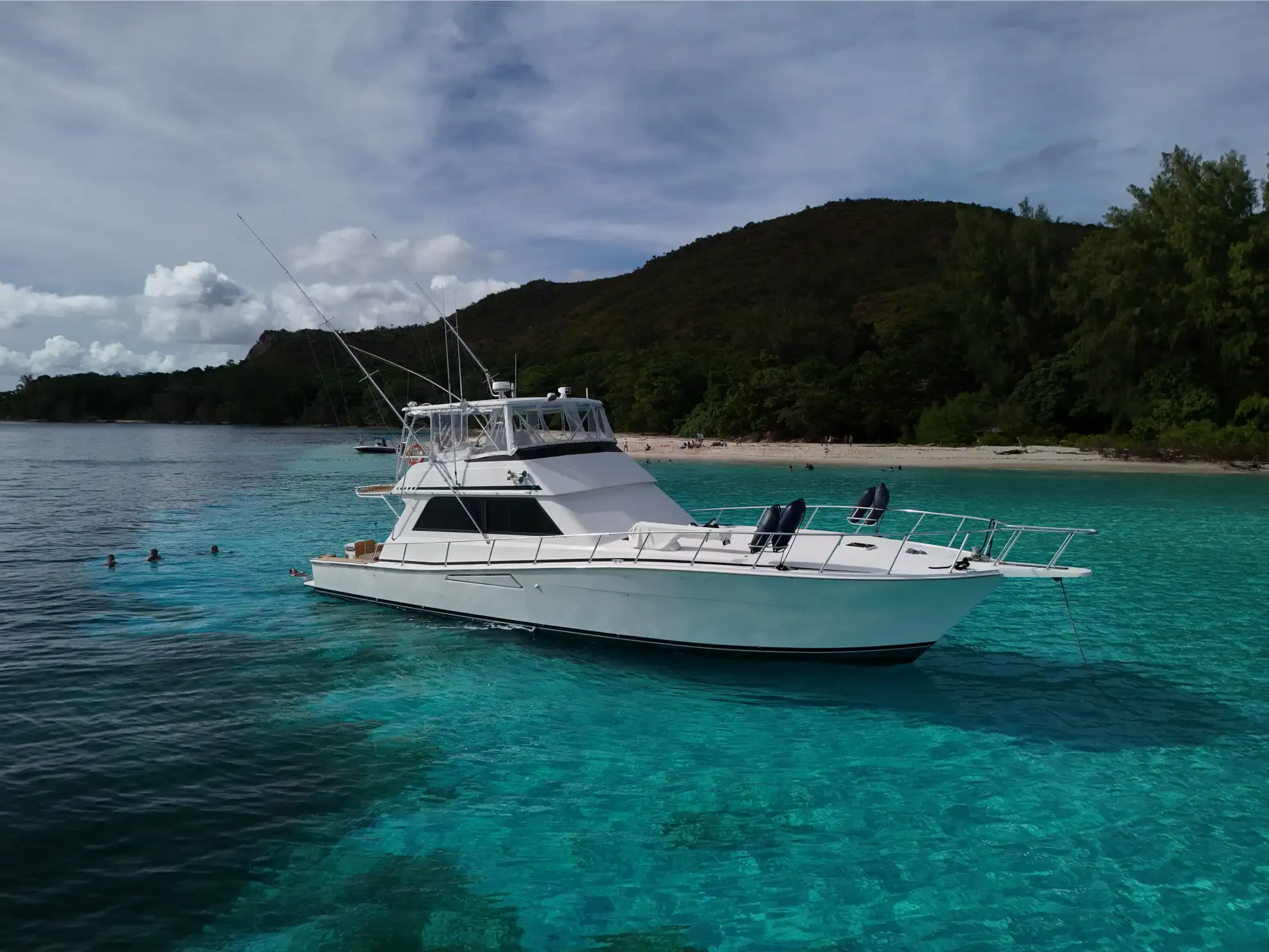 58' Viking "Island Star" — photo 2