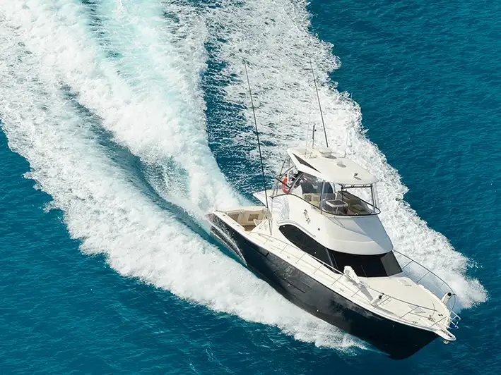 51' Riviera "USHAKA" — photo 18