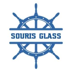 Souris Glass