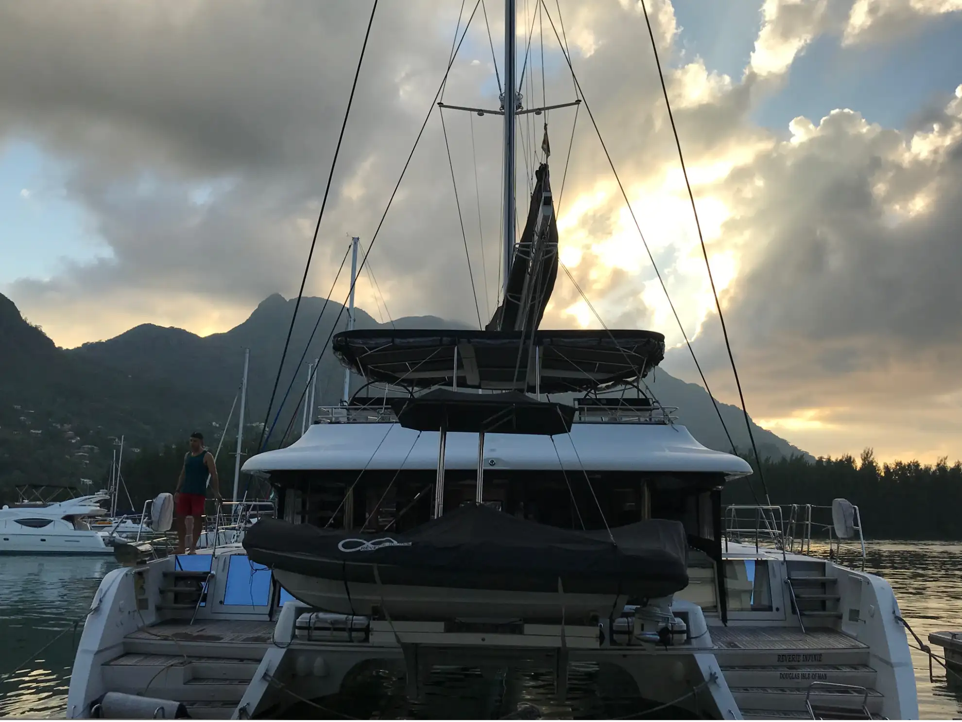 62' Leopard "REVERIE INFINIE" — photo 7